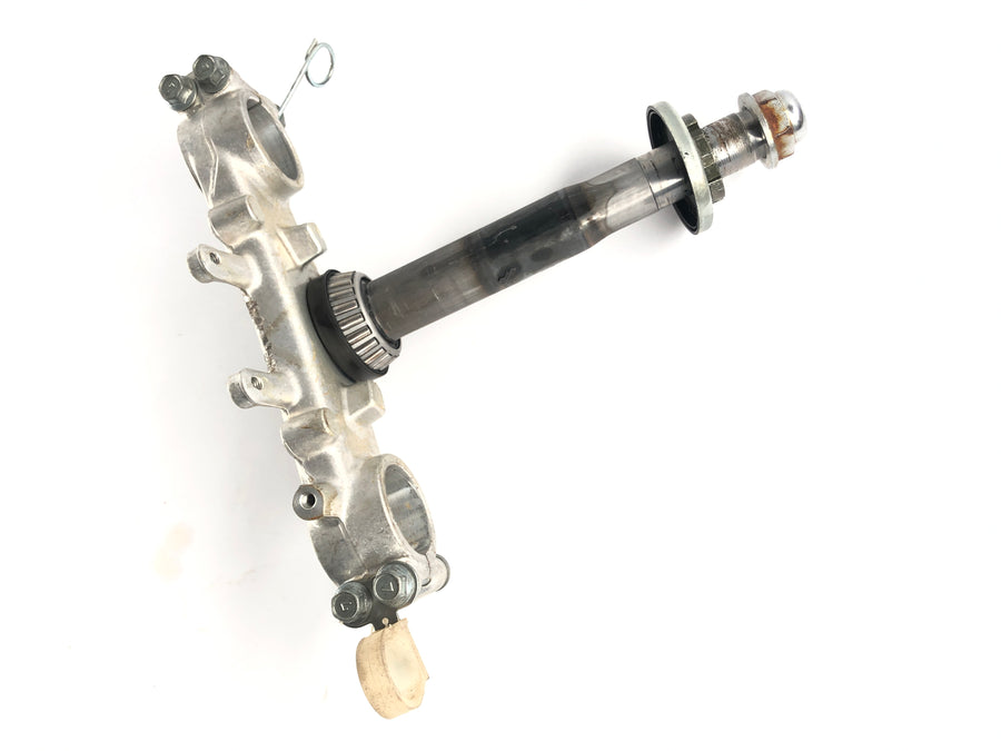 Yamaha DT 125 R DE03 [1999] - lower triple clamp