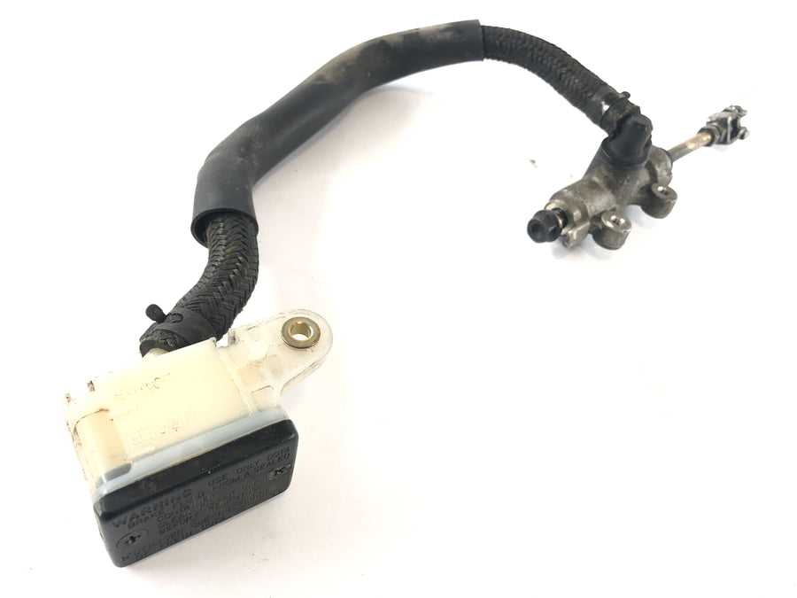 Honda XRV 750 Africa Twin RD04 [1993] - rear brake pump