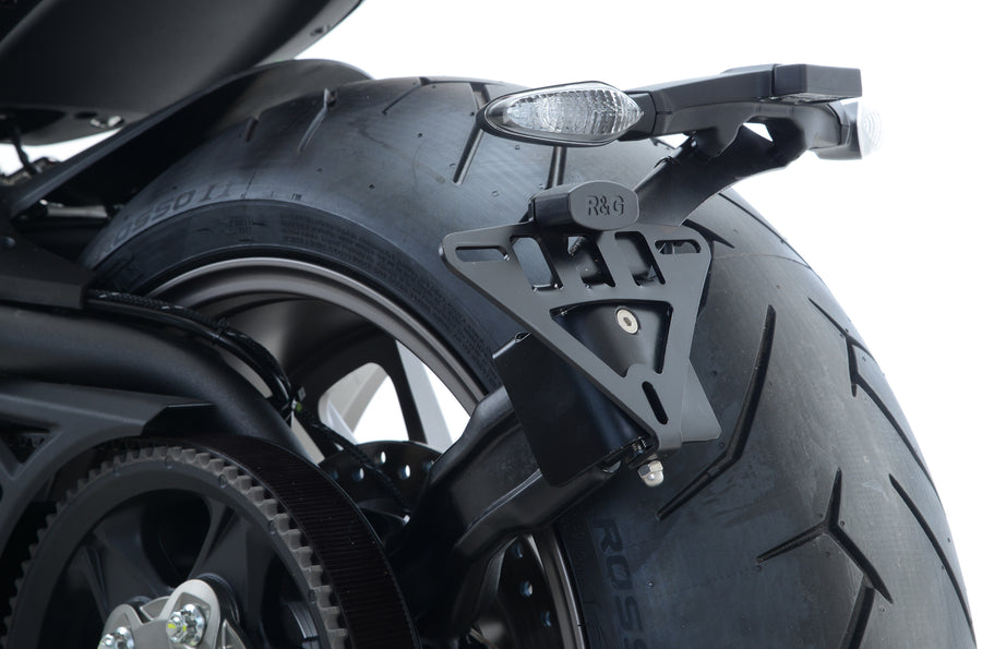Ducati XDiavel [2016-2020] - Support de plaque d'immatriculation avec éclairage de plaque d'immatriculation
