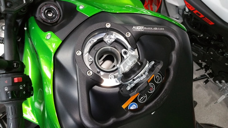 Kawasaki Ninja 400 [A-SIDER] - Black Edition Tank Griff 4 Schrauben schwarz Kawasaki