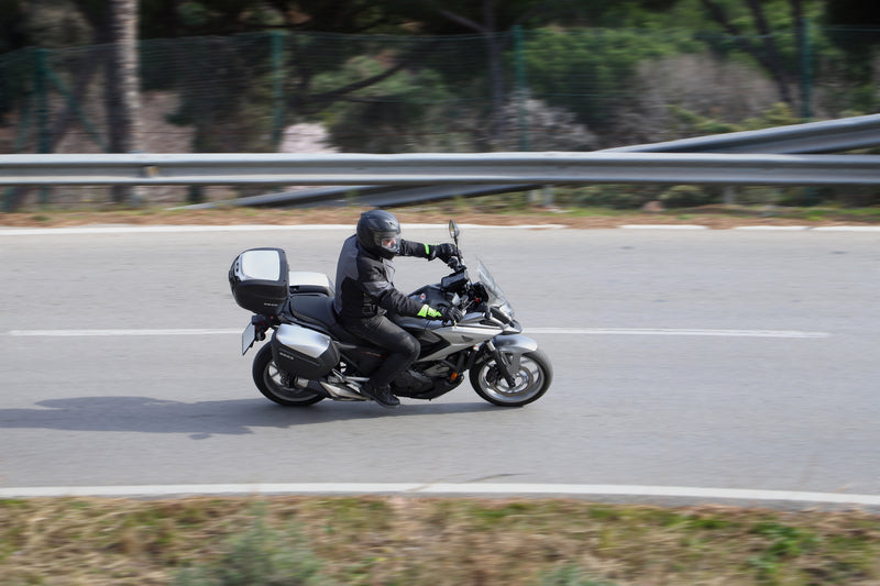 Kymco Ak 550 [SHAD] - SH23 valise latérale aluminium 5 kg 23 L