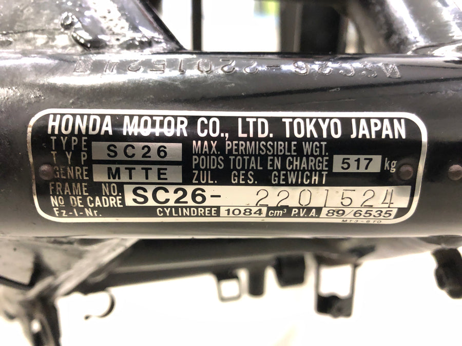 Honda ST 1100 SC26 Pan European [1990] - Cadre avec papiers