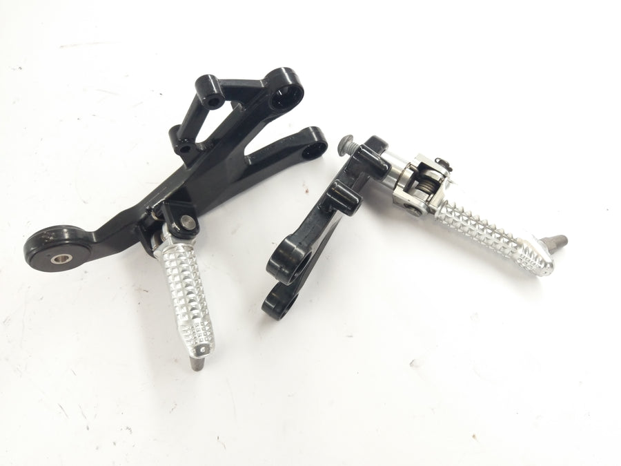 BMW S 1000 RR K10 [2010] - Footrest driver footrests with holder left and right