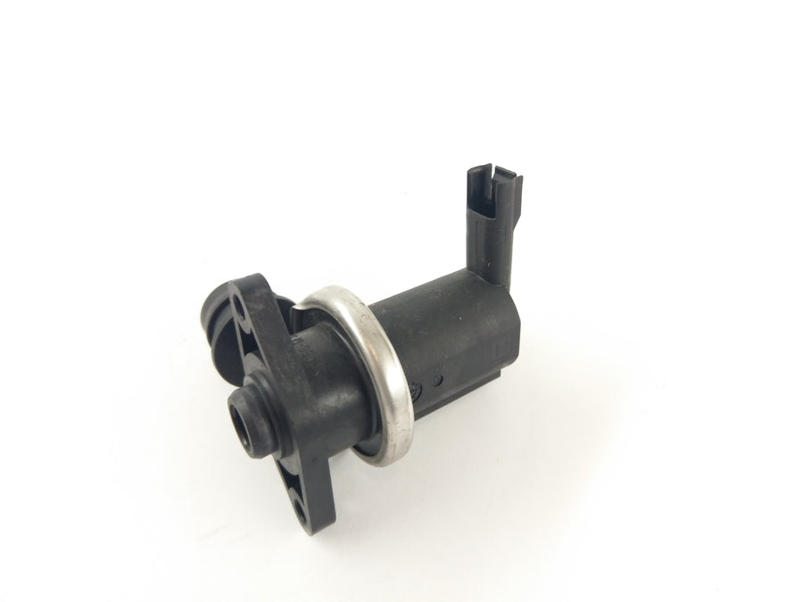 BMW S 1000 RR K10 [2010] - diverter valve