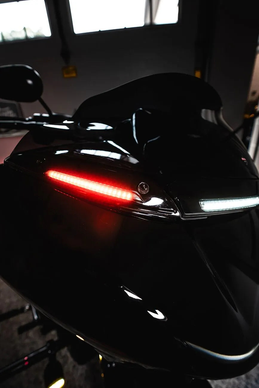 harley-davidson road glide [CUSTOM DYNAMICS] - Bande de pare-brise Genesis® 4 Dynamic LED Road Glide®