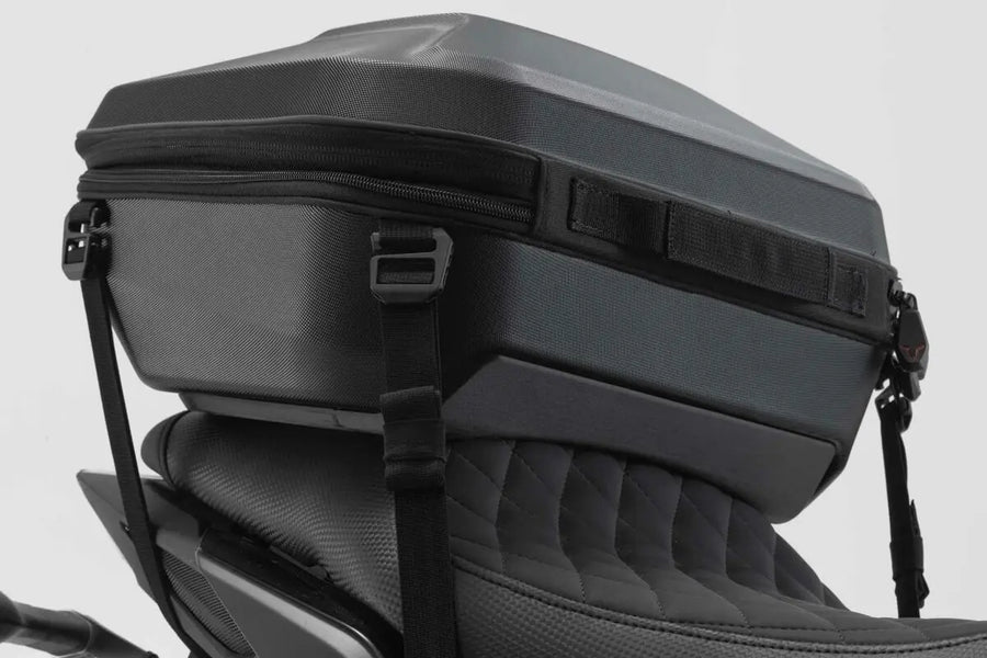 ducati monster 600 [SW-MOTECH] – Urban ABS top case tension strap variant with floor insert