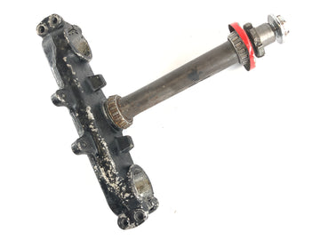 Yamaha XT 500 1U6 [1980] - lower triple clamp