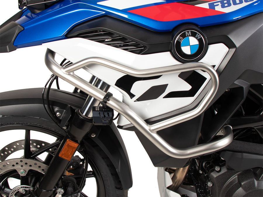 BMW F 800 GS [2024-2025] - vue en perspective de la barre de protection du réservoir