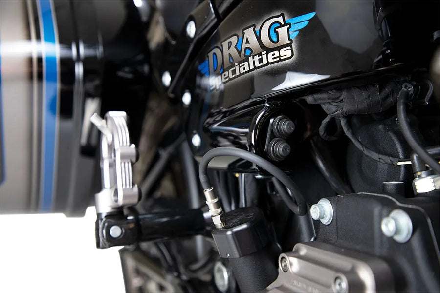 Harley-Davidson FLSTFI 1923 Softail Fat Boy Grey Ghost 117 [2025-2026] - Jauge ventilée - Finition : Noir - Image 7