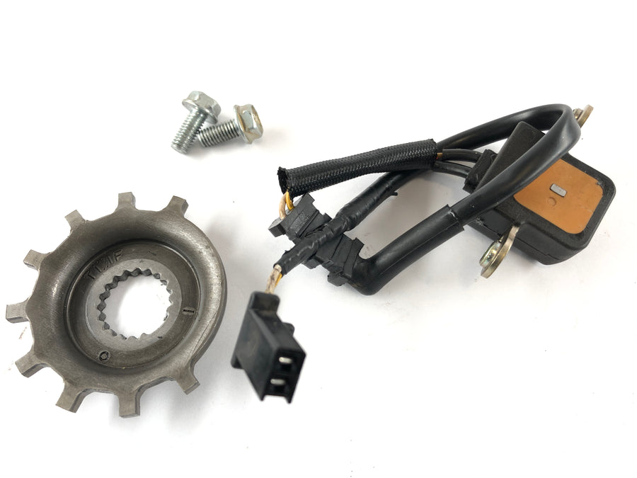 Honda CBR 900 RR SC28 [1995] - Alternator Pickup Pulse Generator