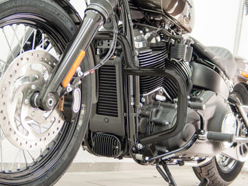 Harley Davidson Softail (Milwaukee -eight 107/114) [2018] - barre de protection, composé de tuyaux de 32 mm, forme plate, noir