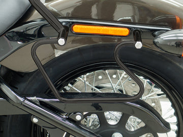 Harley Davidson Softail Street Bob (Milwaukee -eight 107/114) [2018] - Sacs d'emballage, noir