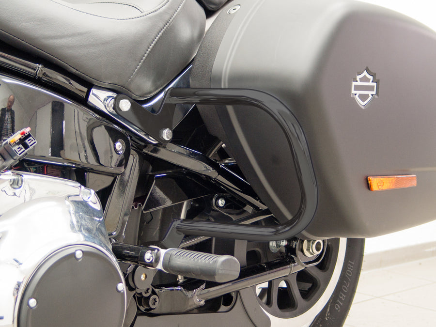 Harley Davidson Softail Sport Glide (Milwaukee -eight 107/114) [2018] - Barres de protection arrière pour les valises, Black