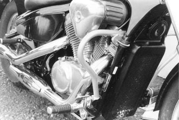 Honda VT 600 C [1988-2000] - barre de protection des moteurs