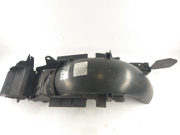 Honda ST 1100 SC26 Pan European [1990] - Carénage intérieur de roue arrière - 0