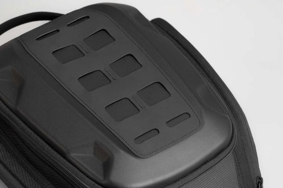 aprilia sx 125 [SW-MOTECH] – PRO Enduro tank bag with straps (12-15 liters)