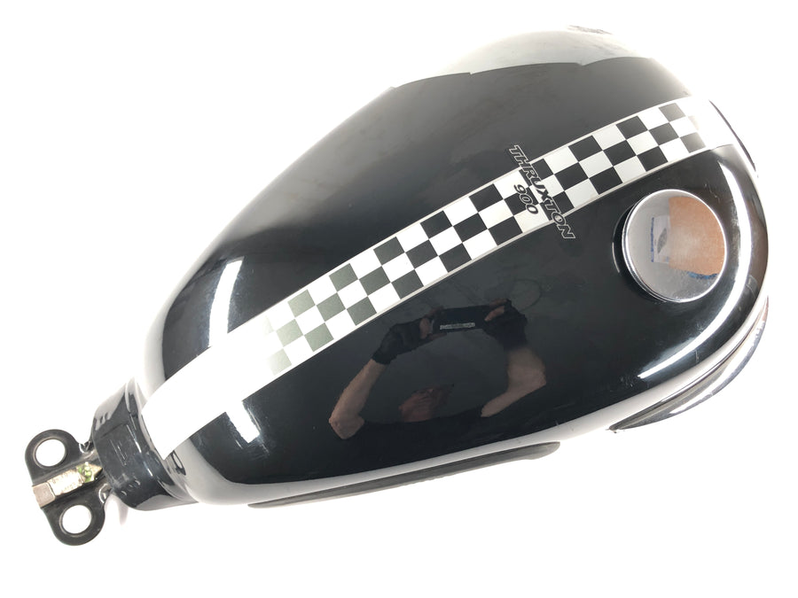 Triumph Thruxton 900 [2004] - Réservoir d'essence