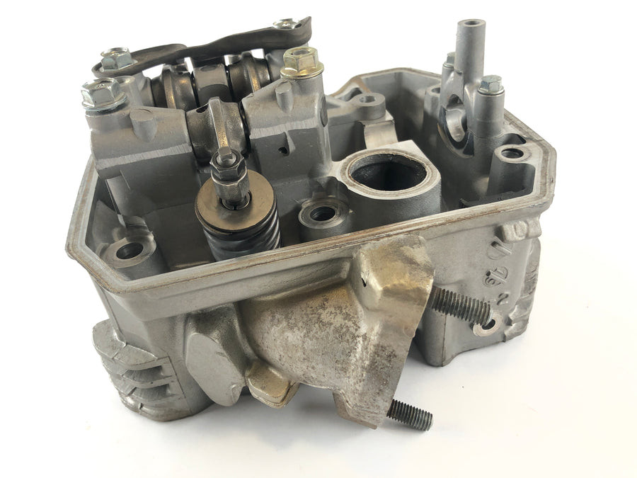 Honda XRV 750 Africa Twin RD04 [1993] - Cylinder head rear cylinder