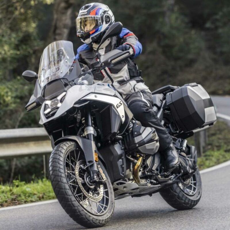 Kymco Ak 550 [SHAD] - Ensemble de valises latérales extensibles en aluminium SH38X