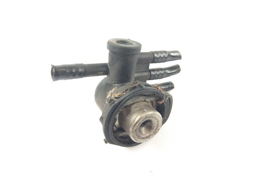 BMW R 850 R 259 [1999] - fuel pressure distributor