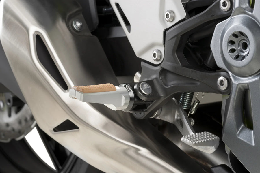 KTM RC 390 [2025] – Vintage Fußrasten – Silber