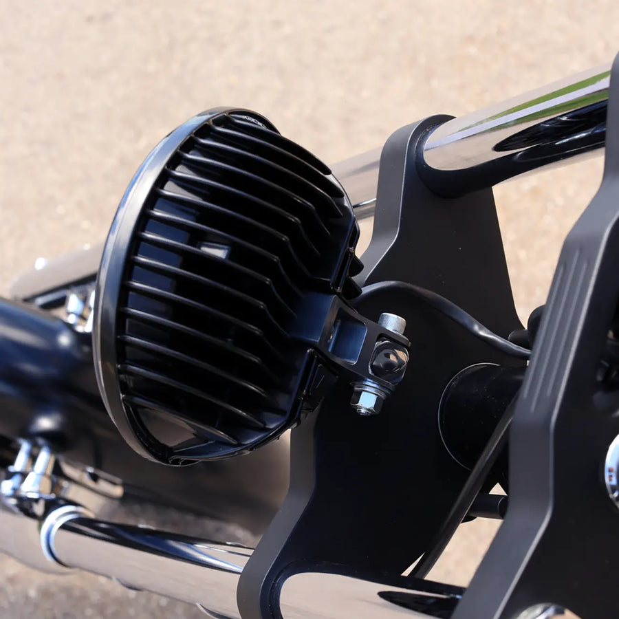 Harley-Davidson FLHC 1750 Softail Heritage Classic 107 [2022] - Phares adaptatifs LED sur socle à 2 phares – Réf. 0555071 – photo 6