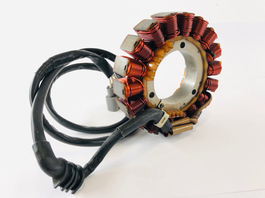 Yamaha XT 1200 Z Super Ténéré DP01 [2012] - Stator d'alternateur