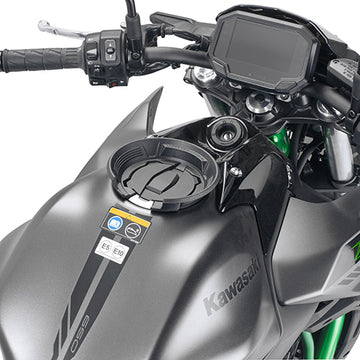 Kawasaki Z 650 [GIVI] - Befestigungsring für TANKLOCK