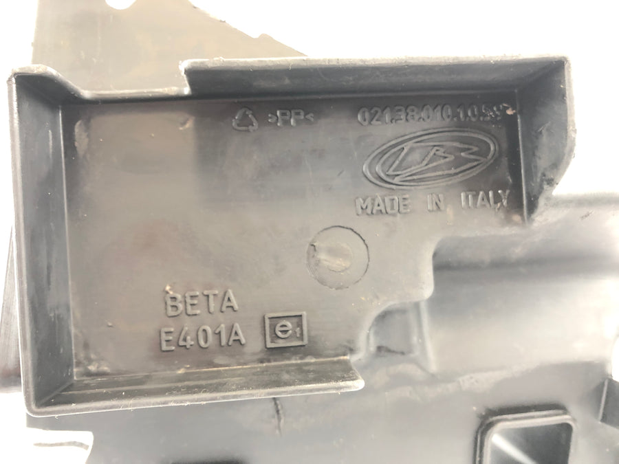 Beta RR 125 [2018] - Boîtier de filtre à air partie supérieure compartiment batterie