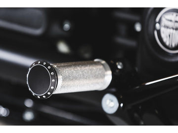 Harley Davidson Softail [2018-2025] – Basis-Fußrasten für Fahrer - 0