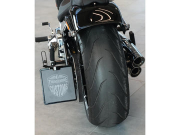 Harley Davidson Softail [2018-2024] – Mittlerer Pro Seitenmontage Kennzeichenhalter - 0