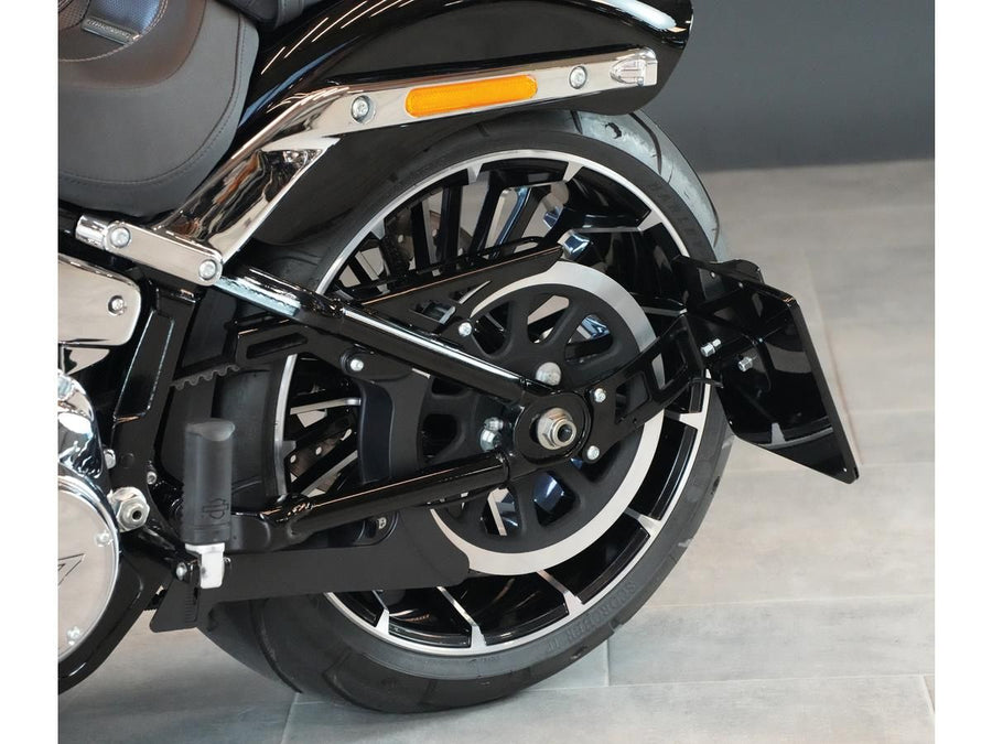 Harley Davidson Softail [2018-2024] – Mittlerer Pro Seitenmontage Kennzeichenhalter