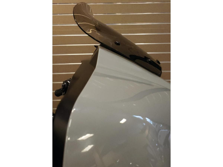 Harley Davidson FLHXSE [2023-2025] – Helix Ersatz-Windschutzscheibe Höhe: 11,5"