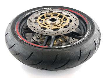 Triumph Speed ​​​​Triple 1050 515NJ [2005] - Jante de roue avant avec disque de frein et pneu