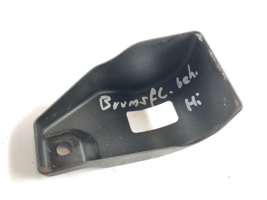 Kawasaki VN 900 Classic [2010] - Brake fluid reservoir cover