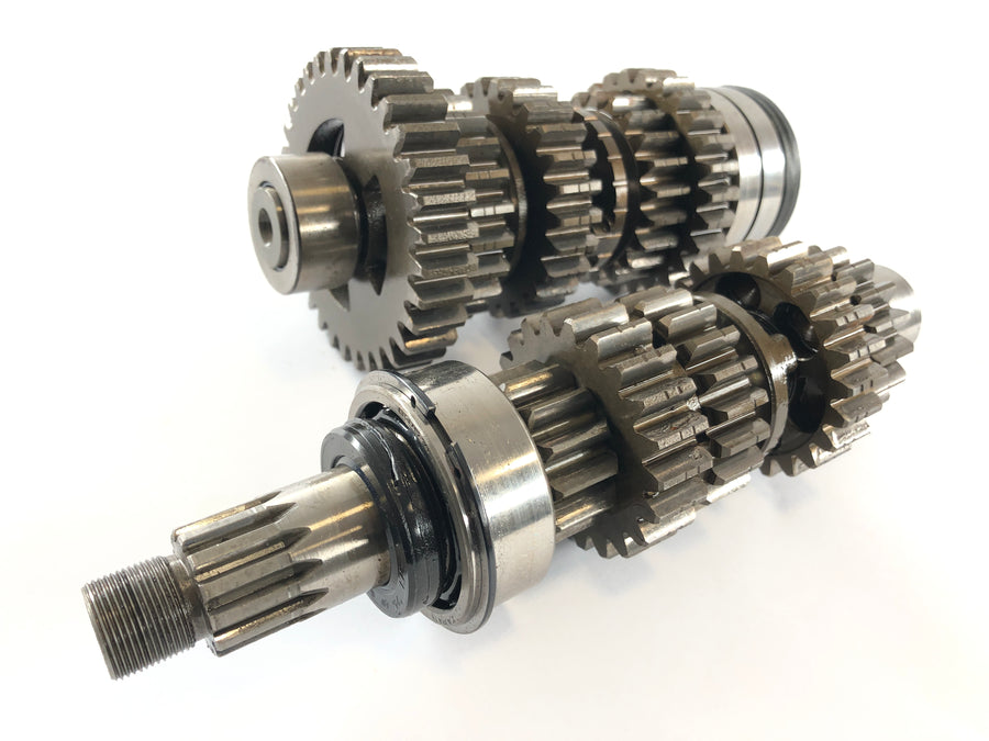Yamaha XS 650 Type 447 [1975] - gearbox heavy pitting