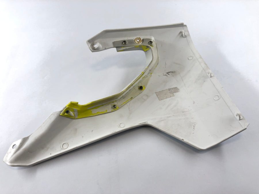 Husqvarna 701 Supermoto [2019] - Side panel front left