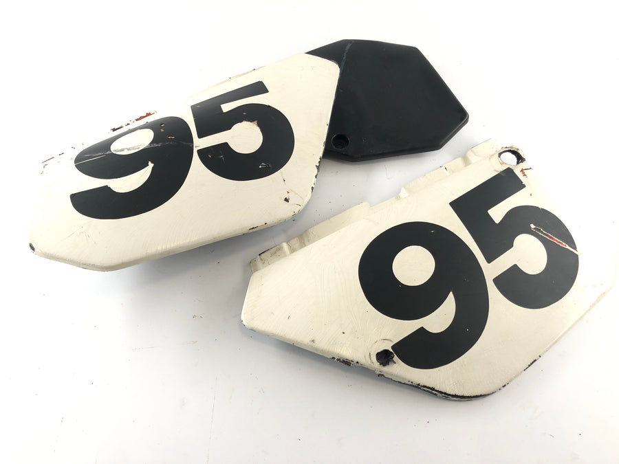 Yamaha DT 125 4BL [1997] - Heckverkleidung Seitenteile links und rechts