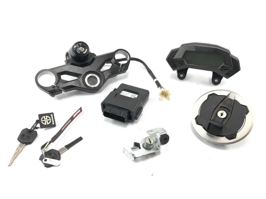 Kawasaki Ninja 125 BX125B [2024] - Kit serrure avec pont de fourche