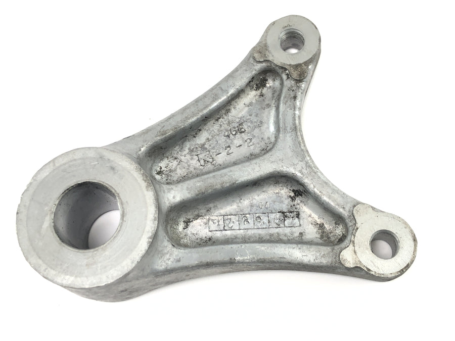 Suzuki GSF 1200 S Bandit WV9A [2006] - Bremssattelhalter hinten Bremssattelträger