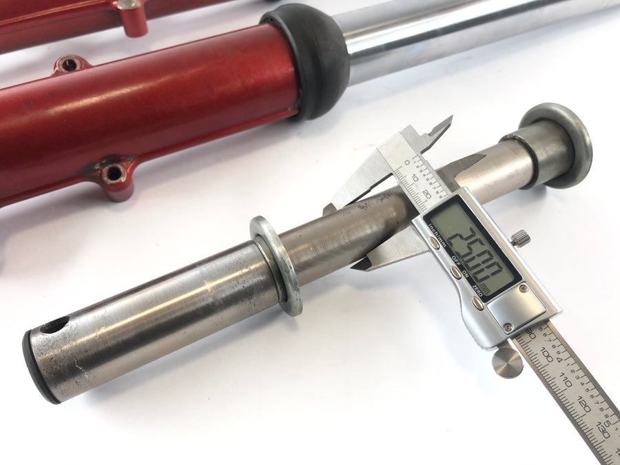 BMW K 100 [1984] - Fork Telescopic fork with axle