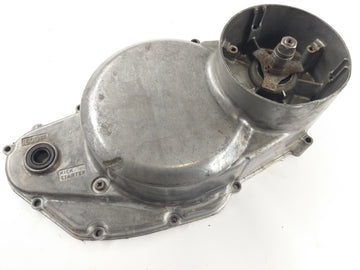 Suzuki GT 550 [1978] - Clutch cover engine cover