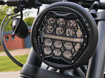 Yamaha XJR 1200 1300 [MOTORISER] - Phare LED 7 pouces