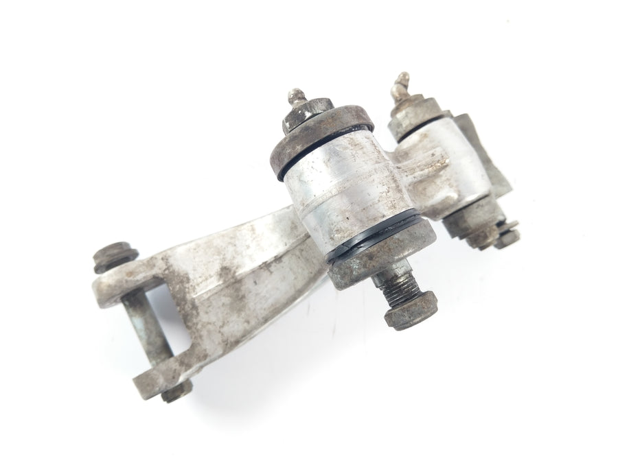 Yamaha XT 350 55V [1987] - shock absorber deflection lever