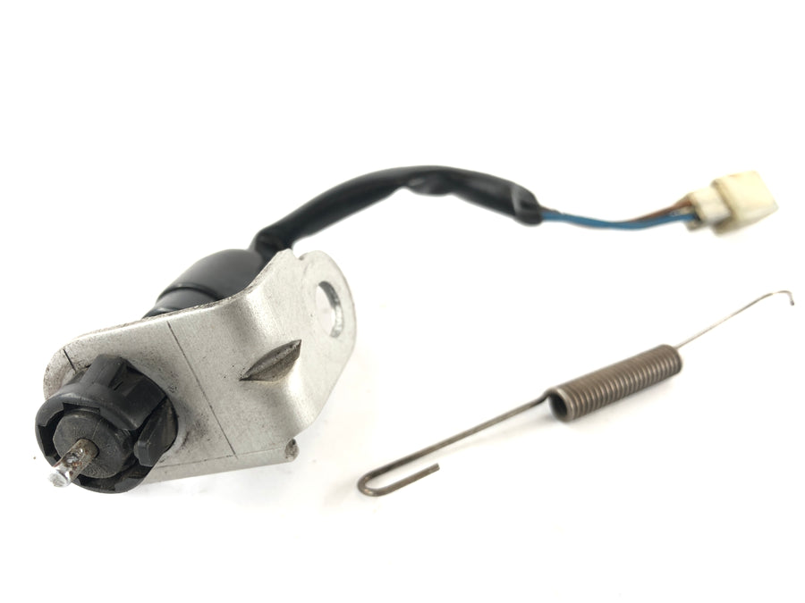 Triumph Speed ​​Triple T509 [1997] - Brake light switch