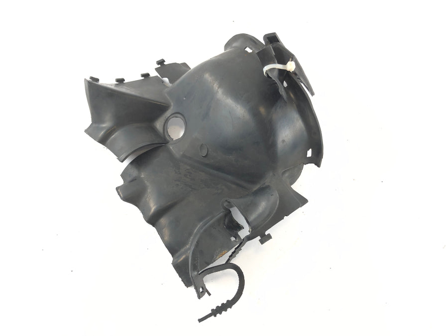 Yamaha V-max 1200 2EN [1997] - Protection anti-éclaboussures de couvercle de cylindre avant