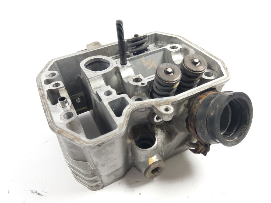 Honda NTV 650 RC33 - culasse