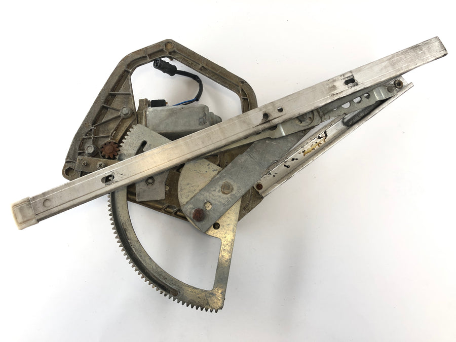 BMW M 535i E28 [1986] - Window lifter mechanism front right with motor