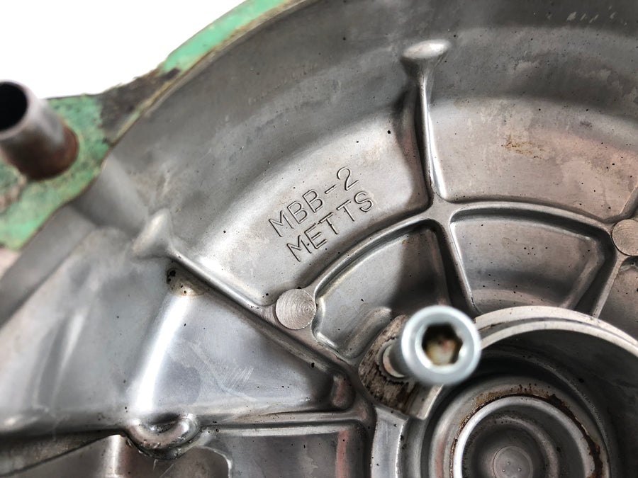 Honda Varadero XL 1000 SD02 [2002] - Alternator cover engine cover