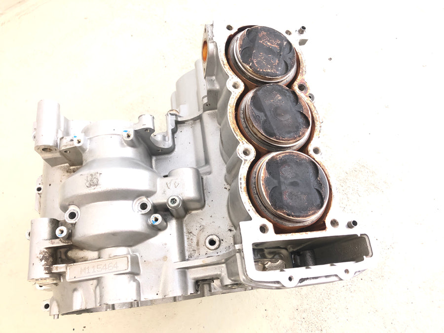 Triumph Sprint 955i RS T695 [2001] - Bloc moteur court avec piston